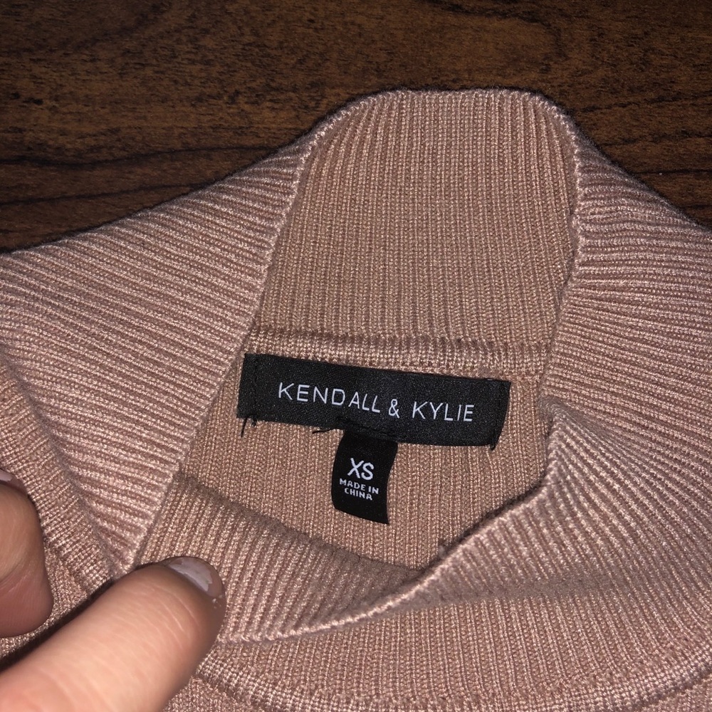 kendall&kylie sweater cropped